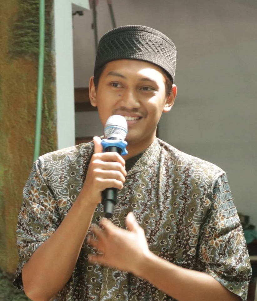 Potret Ustadz Muhammad Yusril Prawiranegara, Lc., bagian tahfidz Pondok Pesantren Al Maka Getasan