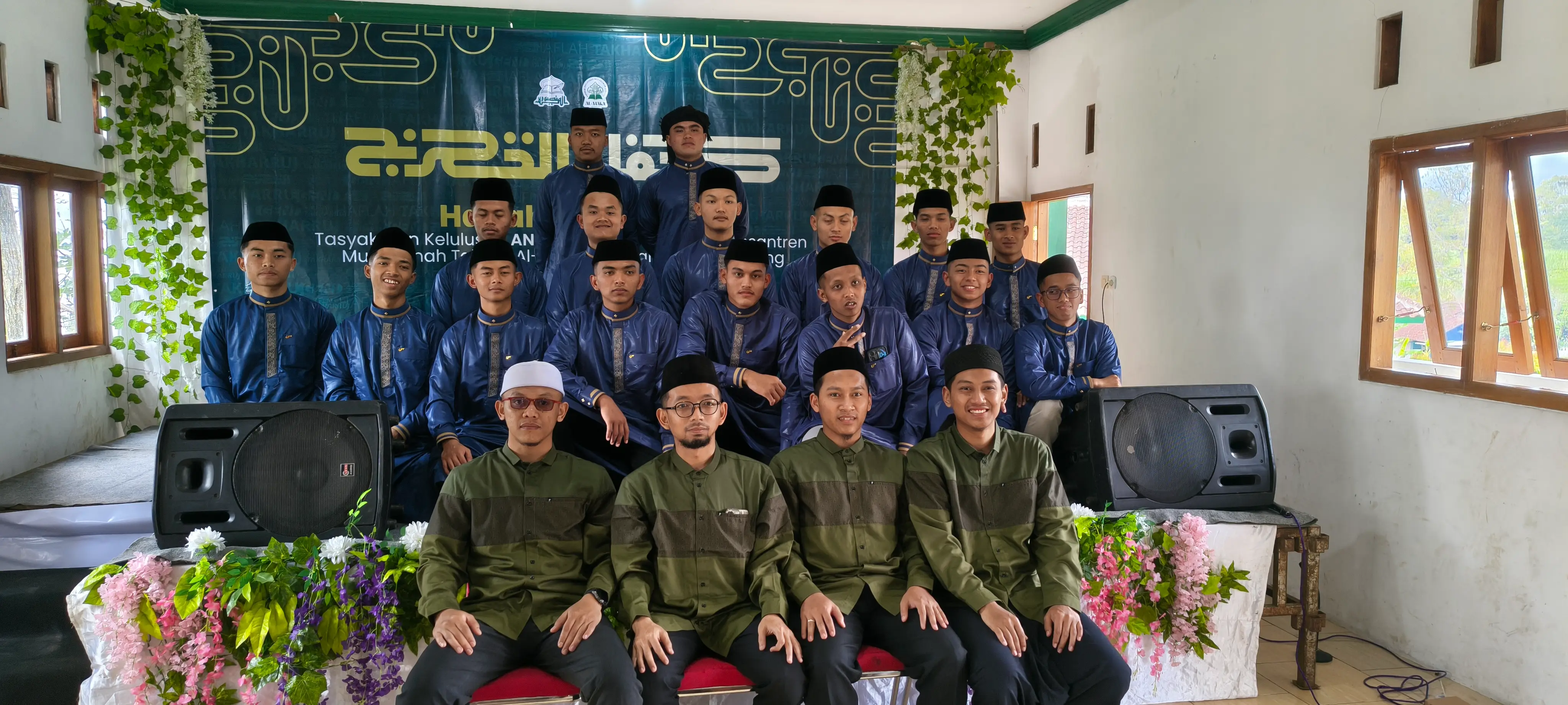 Wisuda Angkatan Pertama Al Maka, 16 Hafidz Melangkah ke Dunia dengan Karya dan Pengabdian