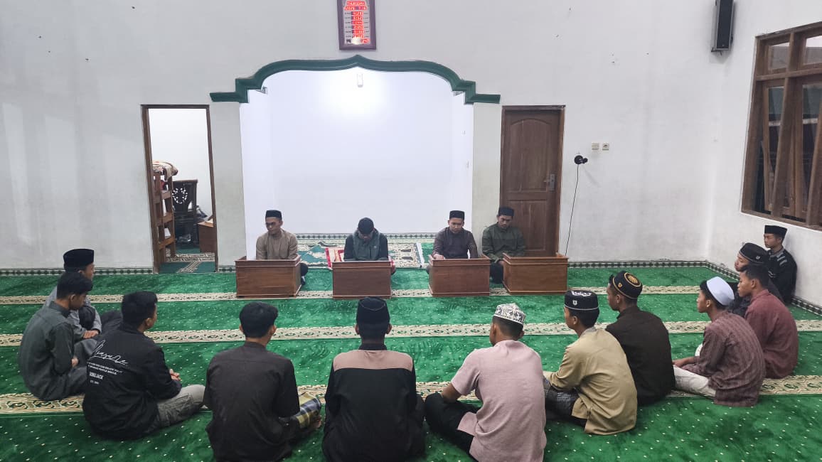 Pengukuhan M. Nafil Akhdan dan Ardan Satria Saufa: Kepemimpinan Baru di Tangan Santri