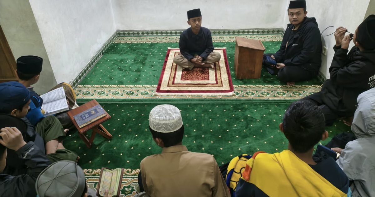 Qurrata A'yun: Meminta Anak Penyejuk Mata, Tapi Lupa Bagian Kedua Doanya